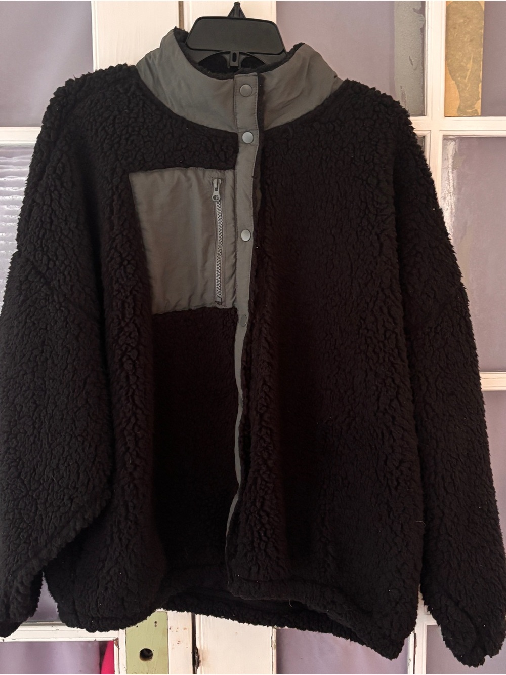 PacSun Black Sherpa Jacket with Gray Trim